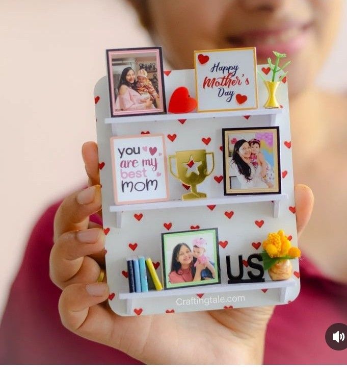 3D Mini Wall Photo Fream – Customizable Shelves with Heart Decor